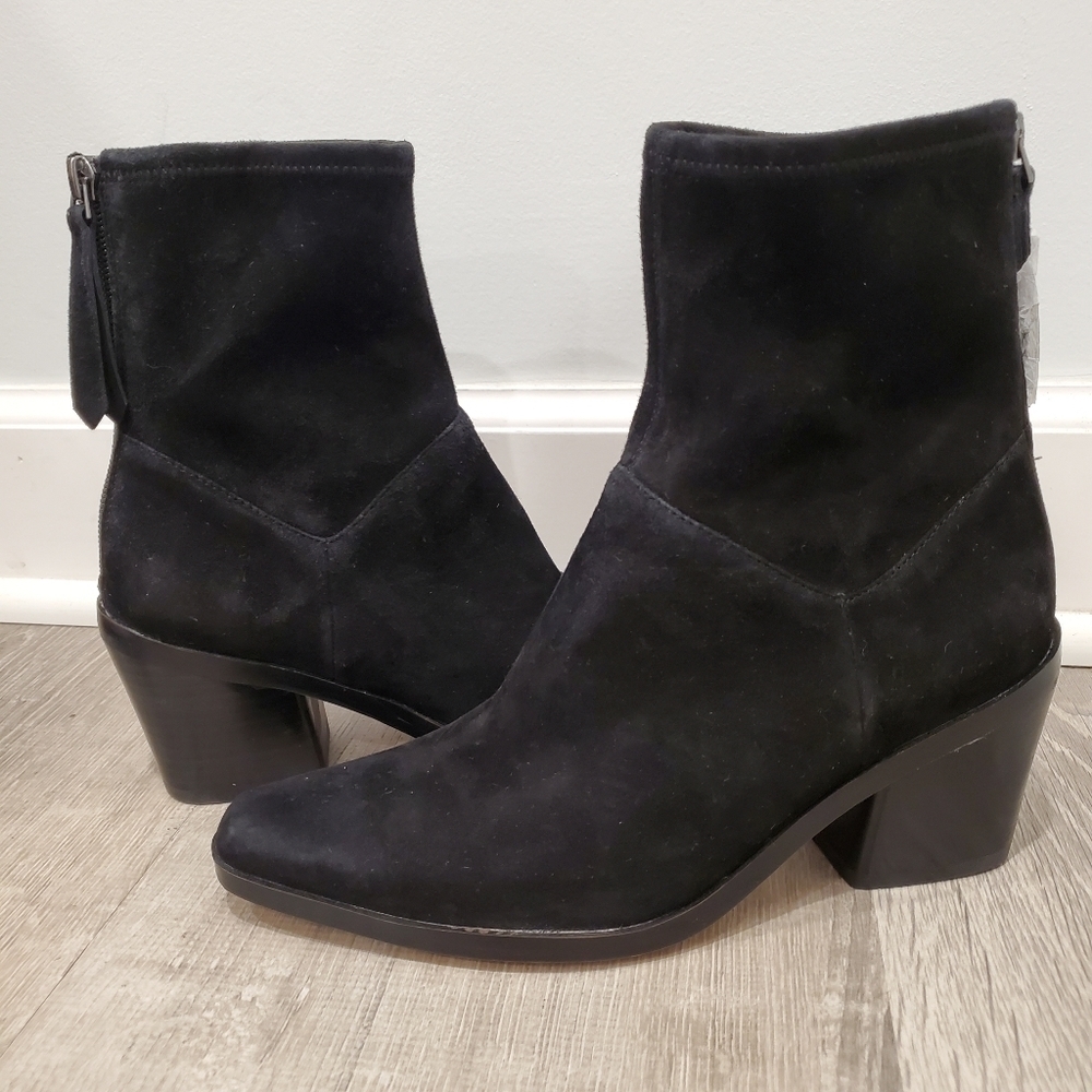 NEW 27 Edit Naturalizer Berkley Black Suede Boots